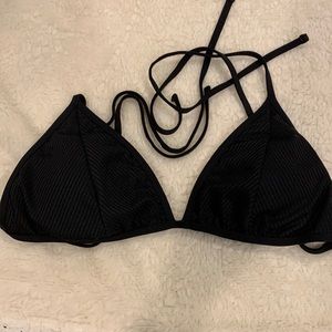 Mossimo L Triangle top